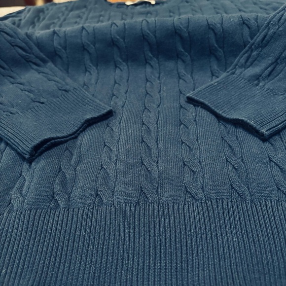 AHA Selected Giraffe Cable Knit Sweater, Large - Picture 5 of 6